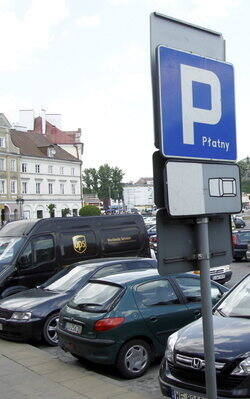Koniec z podziałem na płatne i bezpłatne miejsca parkingowe w centrum Lublina - od 1 października zacznie funkcjonować strefa płatnego parkowania, Fot:
