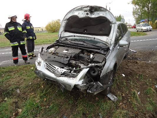 W Giemzówku zderzyły się dwa samochody osobowe.