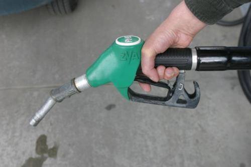 Fot. Arkadiusz Ławrywaniec: Podczas tankowania paliwa trzeba zachować środki ostrożności.