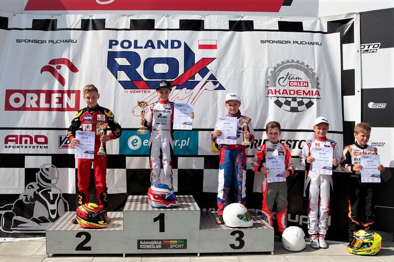 Zaledwie tydzień po Kartingowych Mistrzostwach Polski zawodnicy startujący w serii Rok Cup Poland powrócili na Autodrom Słomczyn, aby rozegrać czwartą
