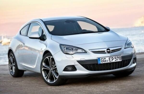 Nowy Opel Astra 5Fot: Opel
