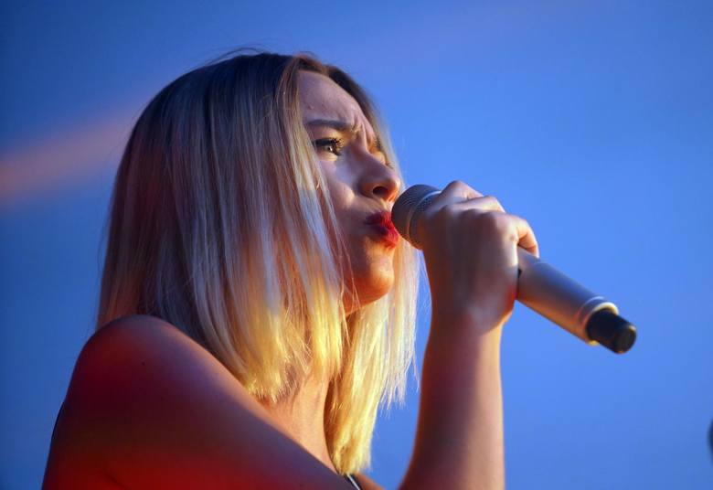 Piosenki Natalii Nykiel to electro pop na najwyższym poziomie. Koncert piosenkarki odbędzie się na plaży w Strzeszynku