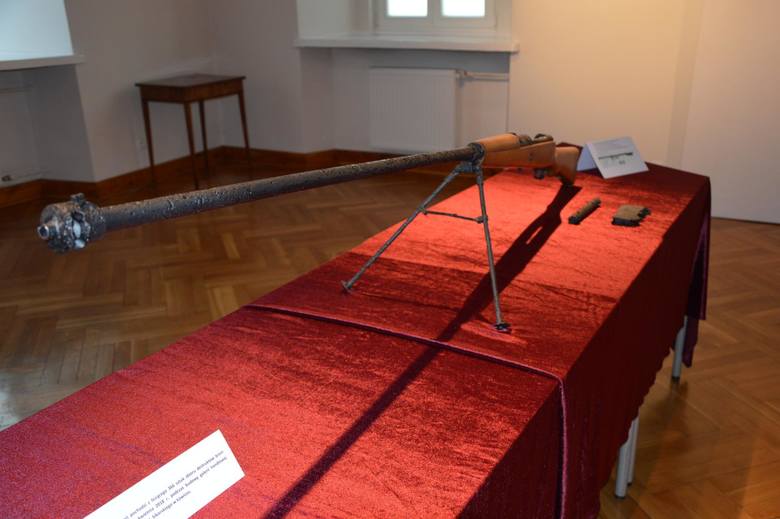 Unikatowy pistolet maszynowy Błyskawica znalazł się w zbiorach Muzeum w Łowiczu [ZDJĘCIA]