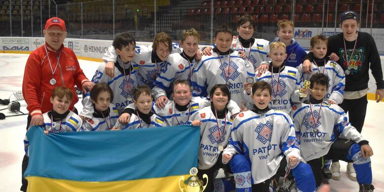 W Oświęcimiu rozegrano finałowy turniej hokejowej Karpackiej Ligi Młodzieżowej żaków młodszych (U-12)