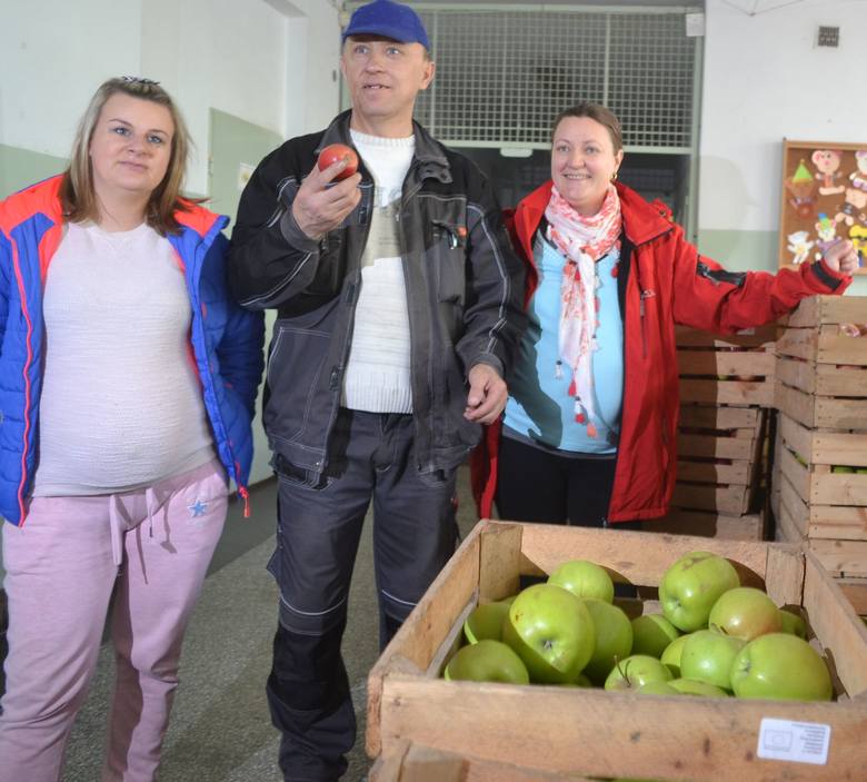 Niemal osiem ton jabłek trafi do nowosolskich uczniów oraz ich rodziców!