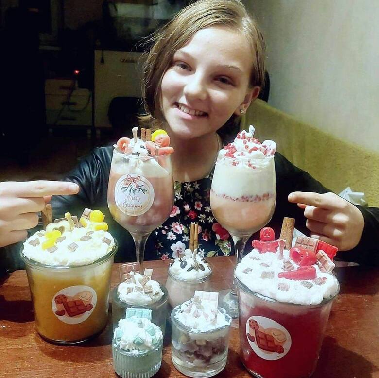 Nastoletnia Julka z Torunia wykonuje świece, które wyglądają jak słodkości! Pomaga przy tym chorej siostrze.