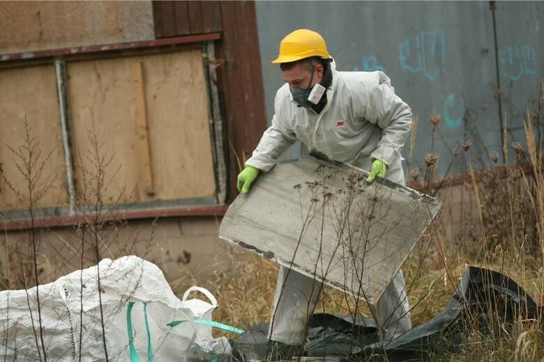 Koszty poniesione przez miasto Rzeszów na realizację usuwania azbestu w latach 2011-2023 wyniosły 1 398 512,22 zł.