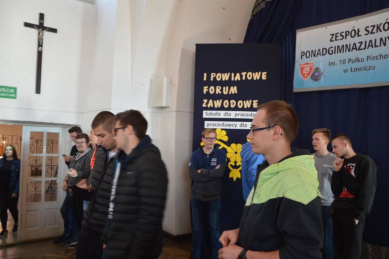 I Powiatowe Forum Zawodowe w Łowiczu [ZDJĘCIA]