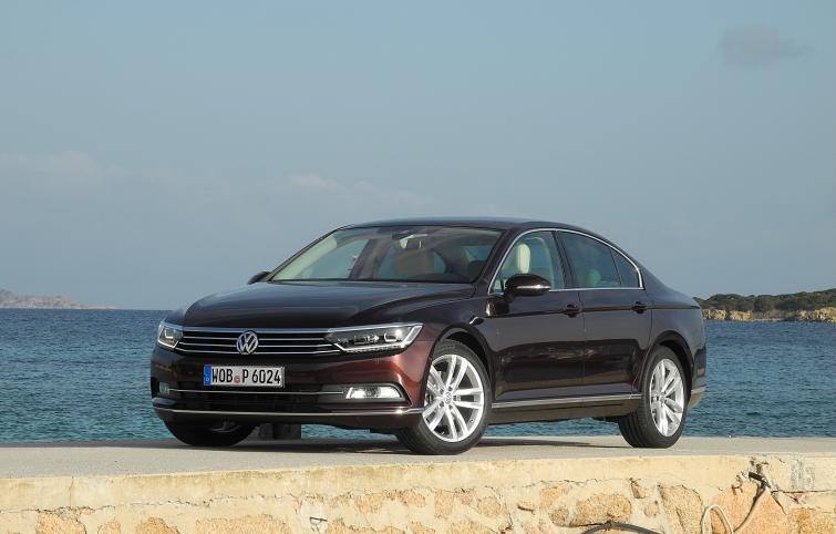 Pierwsza jazda: Volkswagen Passat – ambicje na klasę wyższą