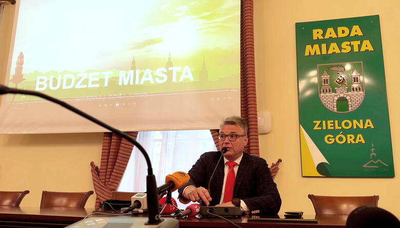Zielonogórzanie dowiedzieli się 16 listopada, co przygotował w budżecie na przyszły rok prezydent Janusz Kubicki. Najważniejszy dokument roku muszą jeszcze