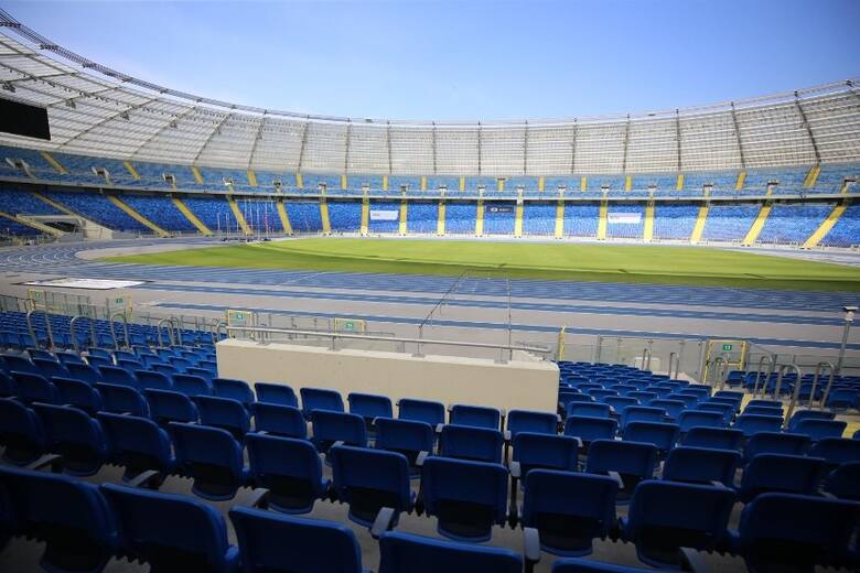 8. Stadion ŚląskiW tym roku starano się, żeby najbliższy mecz obu drużyn rozegrano na Stadionie Śląskim. Nie dojdzie do tego, ale Ruch grał już z Wisłą
