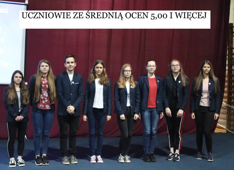 I LO w Łowiczu podsumowało pierwsze półrocze roku szkolnego 2019/2020 [ZDJĘCIA]