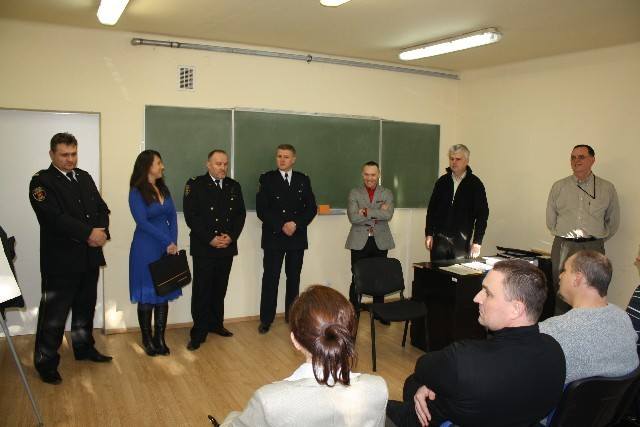 W siedzibie łódzkiej straży miejskiej rozpoczęło się szkolenie nowo przyjętych funkcjonariuszy.