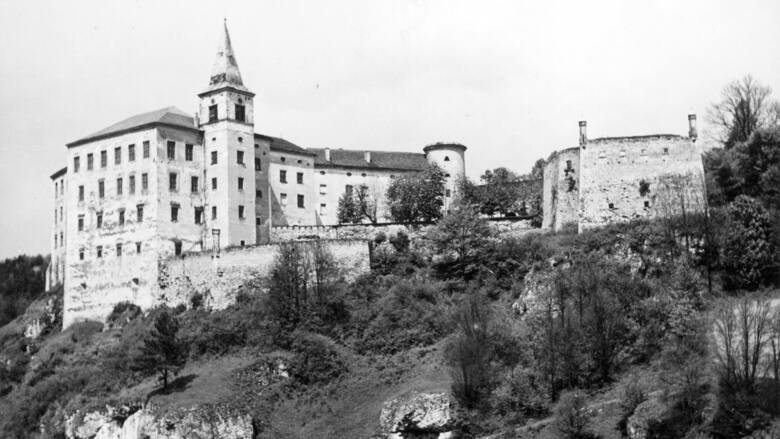 Zamek Pieskowa Skała, 1939-1945