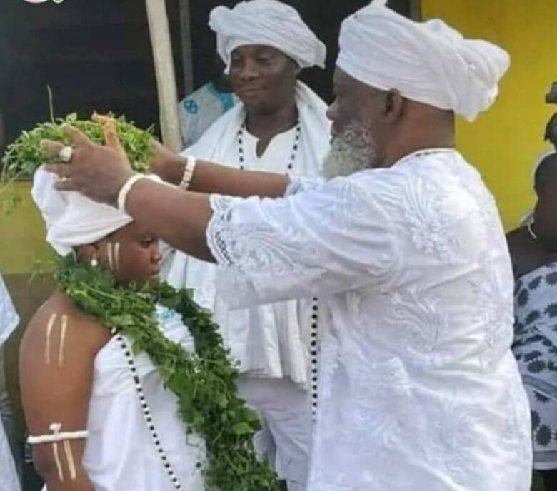 Szok w Ghanie. 63-letni ksiądz poślubił 12-latkę