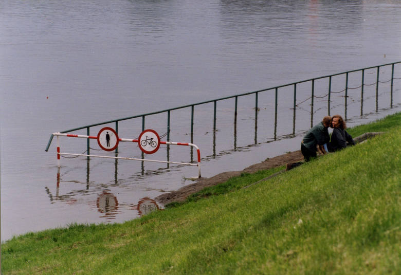 W lipcu 1997 roku przez Polskę przeszła "Powódź Tysiąclecia". Drugi tydzień lipca w roku 1997 przebiegał w południowej Polsce pod znakiem ciągle padającego obfitego deszczu. Kilkudniowe  opady doprowadziły szybko do podniesienia się poziomów rzek, także w Małopolsce. W trakcie powodzi w Polsce...