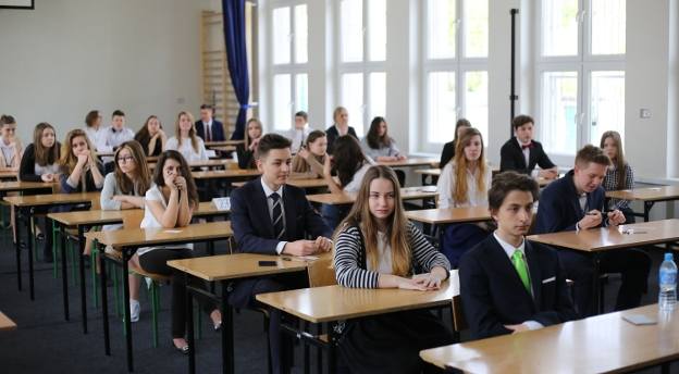 Egzamin gimnazjalny 2019: język angielski, język niemiecki, matematyka i przyroda.
