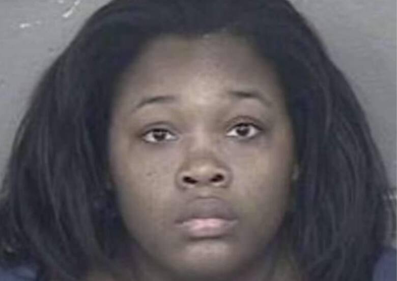26-letnia matka, Mariah Thomas, włożyła "omyłkowo" córkę do piekarnika. Dziecko nie przeżyło.