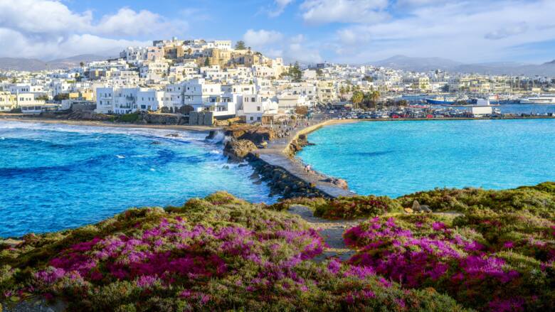 Panorama miasteczka Chora na wyspie Naxos