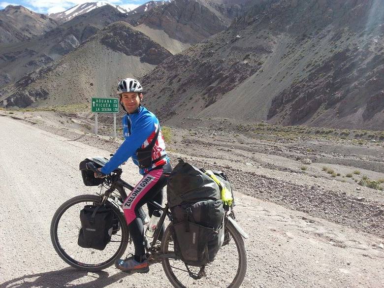 Mechanik rowerowy z Zielonej Góry jedzie przez Amerykę Południową. Po drodze ma takie przeszkody jak Andy i pustynia Atacama