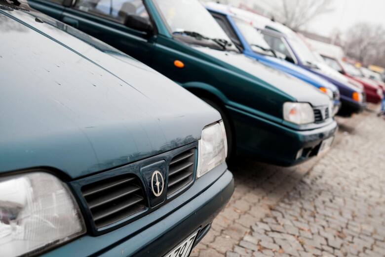 Polonez produkowany był przez Fabrykę Samochodów Osobowych w Warszawie. Od 3 maja 1978 roku do 22 kwietnia 2002 z taśmy montażowej zjechało 1 mln 61