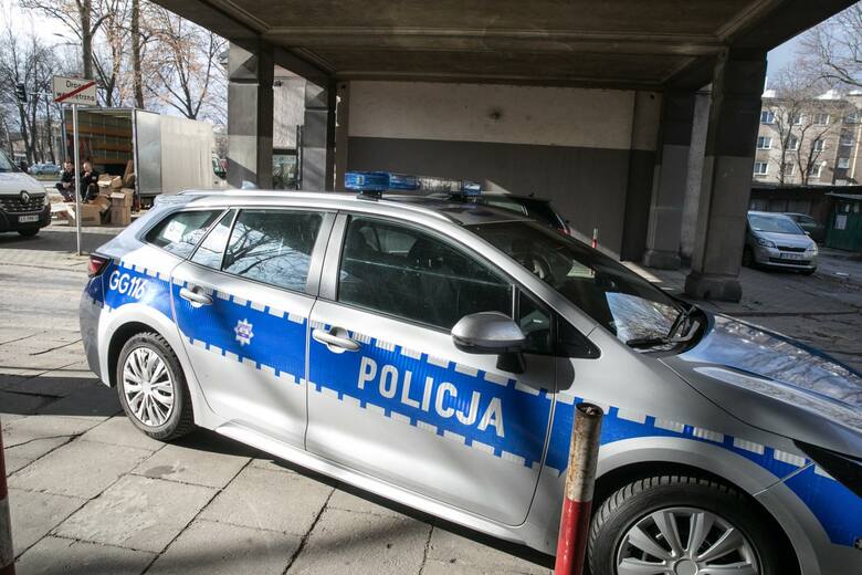 samochód policji w Polsce