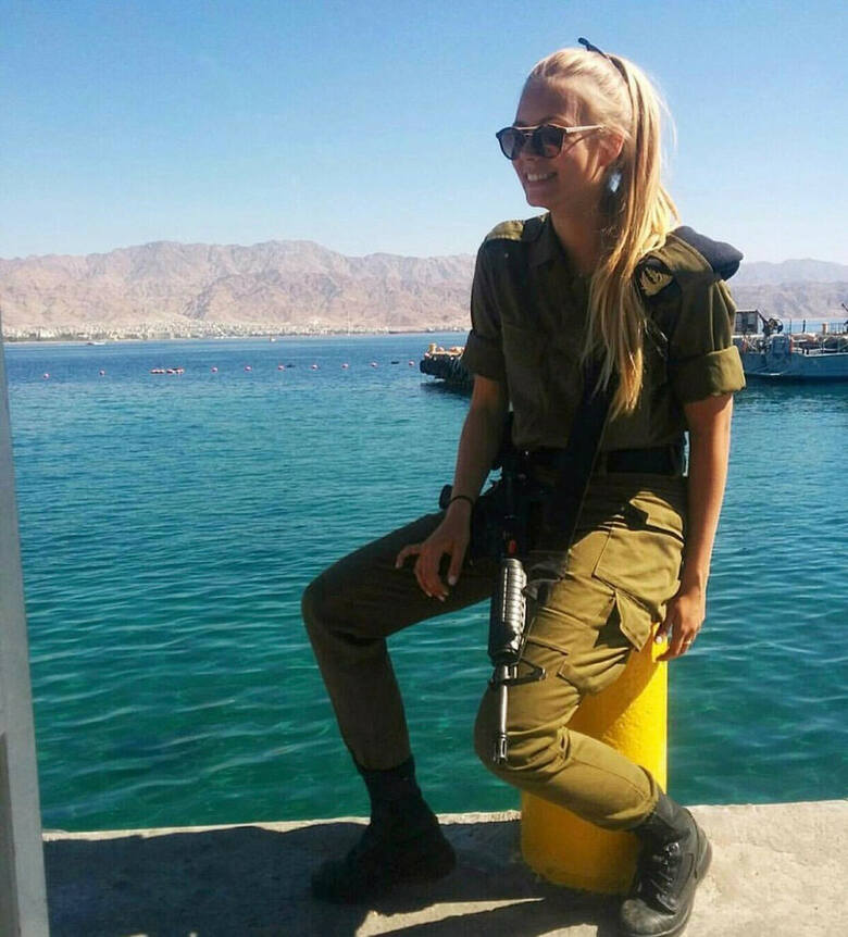 Żona bramkarza Realu Madryt była kapitanem armii izraelskiej. Wreszcie wypowiedziała się na temat konfliktu zbrojnego w Strefie Gazy