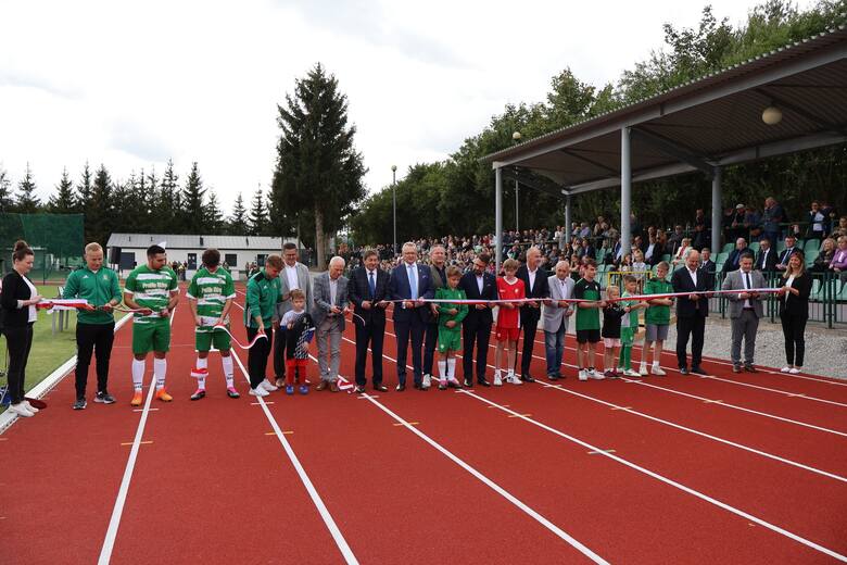 1 października odbyło się uroczyste otwarcie przebudowanego stadionu miejskiego w Zwoleniu