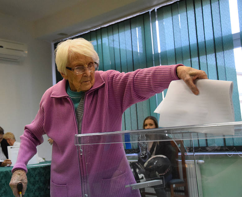 92-letnia Walentyna Urbanek głosowała w Zielonej Górze.