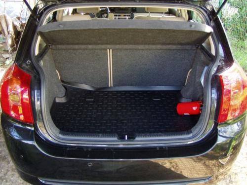 Fot. Ryszard Polit: Corolla ma dość mały bagażnik o pojemności 290 l.