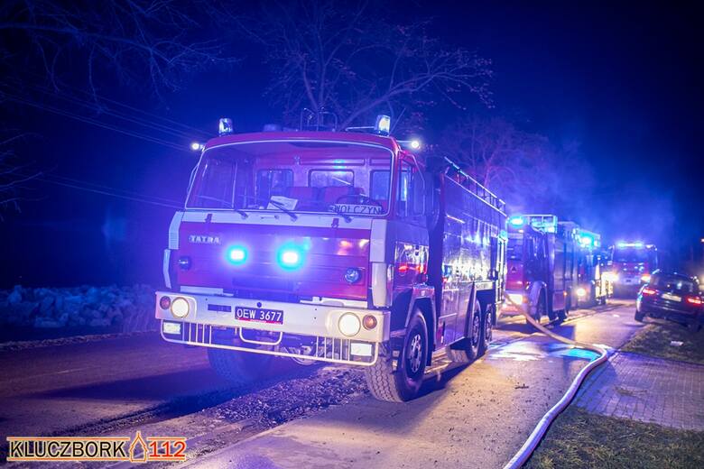 Gaszenie pożaru w domu w Gierałcicach koło Wołczyna