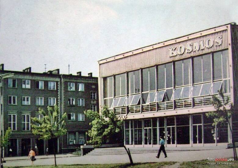 Budynek kina wzniesiono w latach 1959-1965, zaprojektowany został przez Stanisława Kwaśniewicza. Na początku miało nosić nazwę panorama, jednak chcąc nawiązać do panujących w architekturze trendów, postawiono jednak na „kosmos”. Choć wydawać by się mogło, że budynek nie miał w sobie nic...