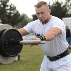 W minioną niedzielę, 15 lipca, odbyły się 18. Zawody Strong Man w Białej Rawskiej. Uczestniczyło w nich sześciu zawodników z różnych regionów Polski. Zwyciężył Mariusz Dorawa z Gdańska.