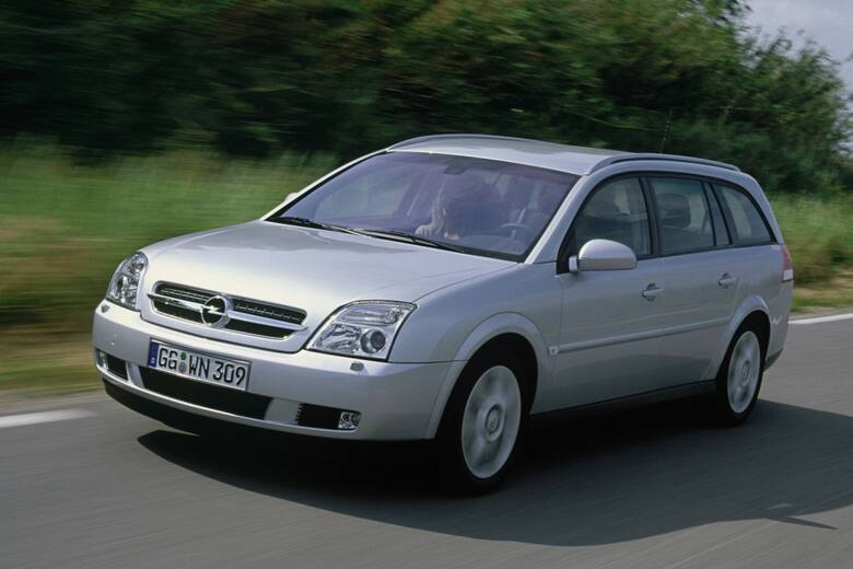 2003 - wersja kombii Vectry, Fot: Opel