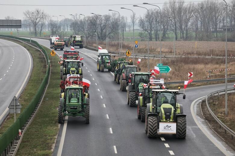 Polacy otwarcie popierają strajki rolników. W sondażach to nawet ponad 80 proc.