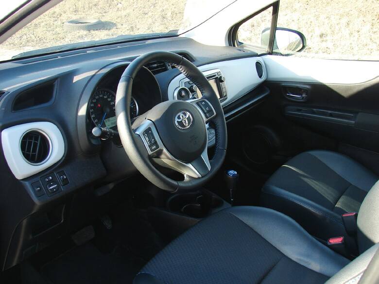 Toyota Yaris Hybrid Fot: Przemek Pepla