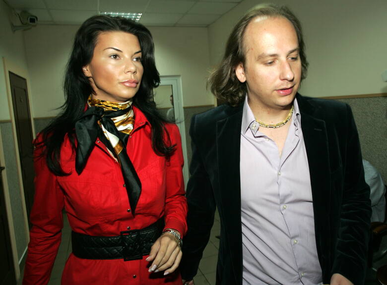Edyta Górniak przeszła przez bardzo trudny rozwód z Dariuszem Krupą  i samodzielnie wychowuje ich syna. W ostatnim wywiadzie zdradziła, że były mąż zostawił