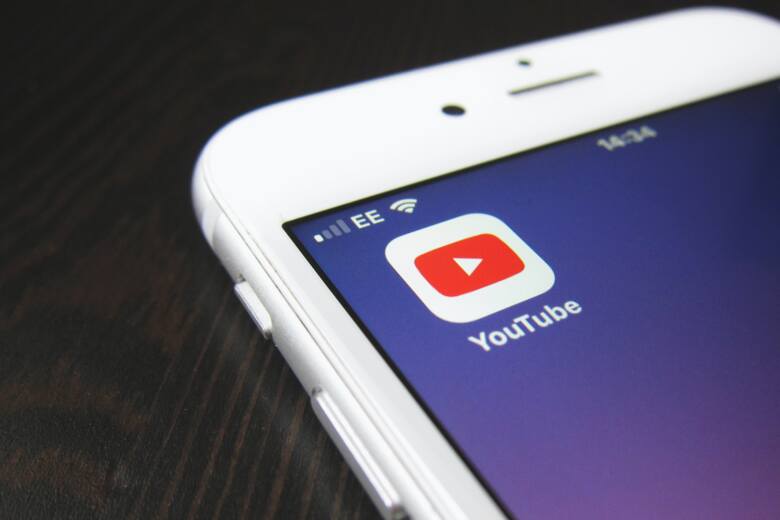 Pobieranie z YouTube jest możliwe dzięki płatnej usłudze premium, ale są na to także darmowe sposoby.