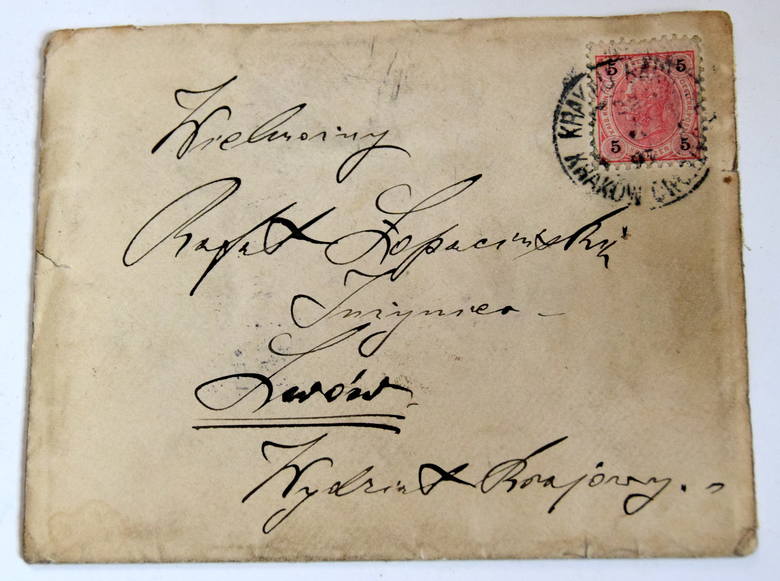 Korespondencja z kolekcji rodziny Łopacińskich, zachowały się też pisane odręcznie listy. 