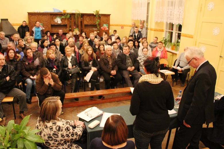 W grudniu w szkole w Pomorsku odbyło się spotkanie rodziców z przedstawicielami obu gmin.