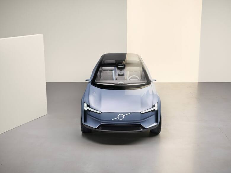 Volvo Concept Recharge Samochody koncepcyjne najczęściej pokazują kierunek designu każdej marki. Tym razem ten manifest przyszłości zawiera w sobie także
