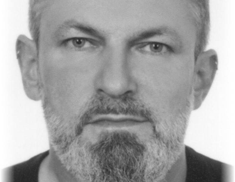 Artur Cylkowski z Bydgoszczy wyszedł z domu ok. godz. 9, 18 maja. Dotąd nie nawiązał kontaktu z rodziną, ani nie wrócił do domu. Zaginionego szuka policja.