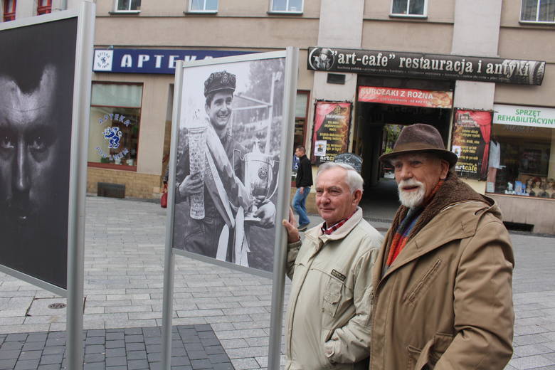 Leon Majsiuk i Andrzej Wyglenda spotkali się na wystawie „Niezapomniany Rybnik”.