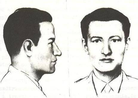 Pierwszy z portretów to wizerunek osoby, której zwłoki znaleziono 26 sierpnia 1971 roku w odległości 1,5 km od miejscowości  Łęka w pow. puławskim.