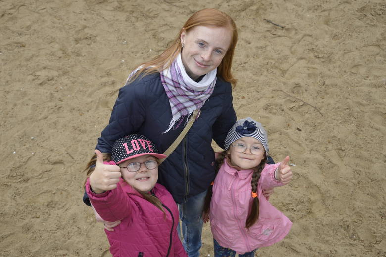 Karolina Panocka z córkami