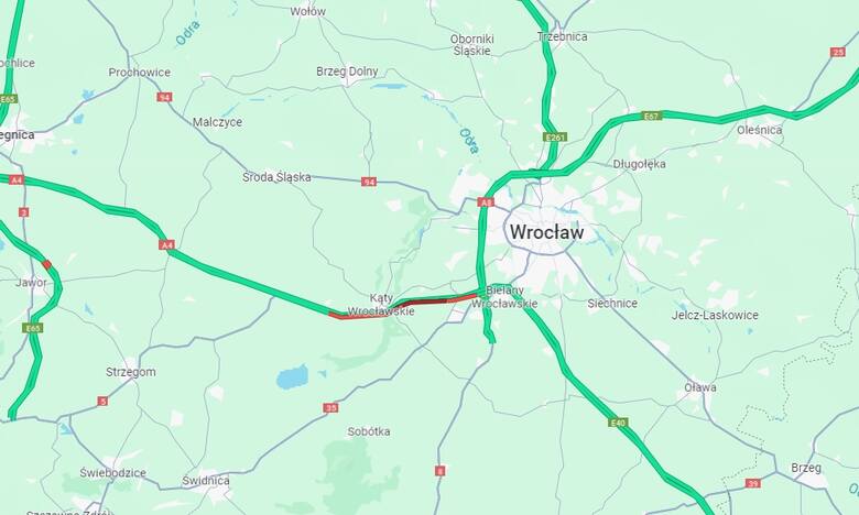Około godz. 15.30 korek na autostradzie A4 w stronę Wrocławia liczył ponad 13 kilometrów.