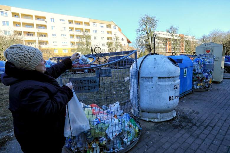 Podwyżki opłat za wywóz śmieci w Toruniu. Szok cenowy. Ile zapłacimy za toruńskie odpady? Znamy pierwsze prognozy!