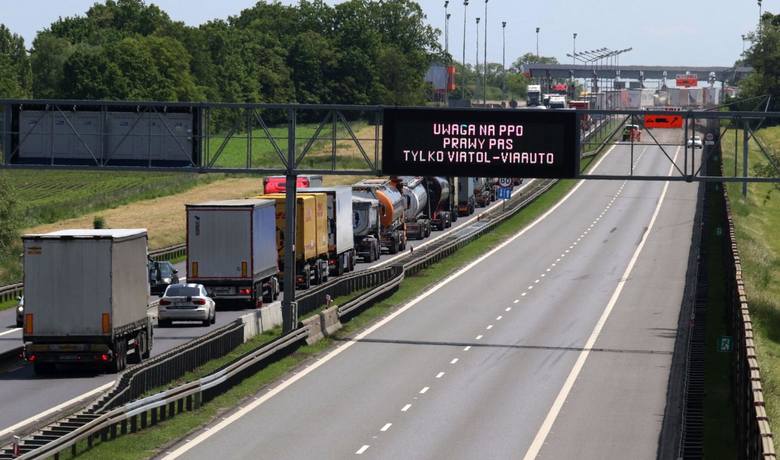 Autostrady w Polsce: kierowcy jeżdżą tu prawie najszybciej w Europie. WYPADKI Polska zajmuje jedno z ostatnich miejsc w Europie!
