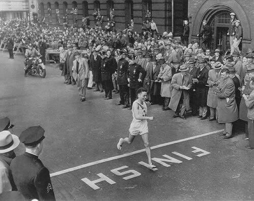 Lekkoatletyka. Już dzisiaj: najstarszy na świecie – kultowy Maraton Bostoński. Dramaty i skandale. Wielkie pieniądze. Z Polakami na trasie