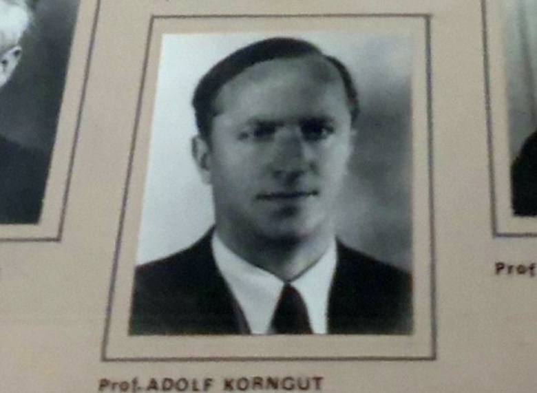 Adolf Korngut po wojnie przeprowadził się do Kluczborka, gdzie był nauczycielem łaciny w Gimnazjum (później przekształconym w Liceum Ogólnokształcące).